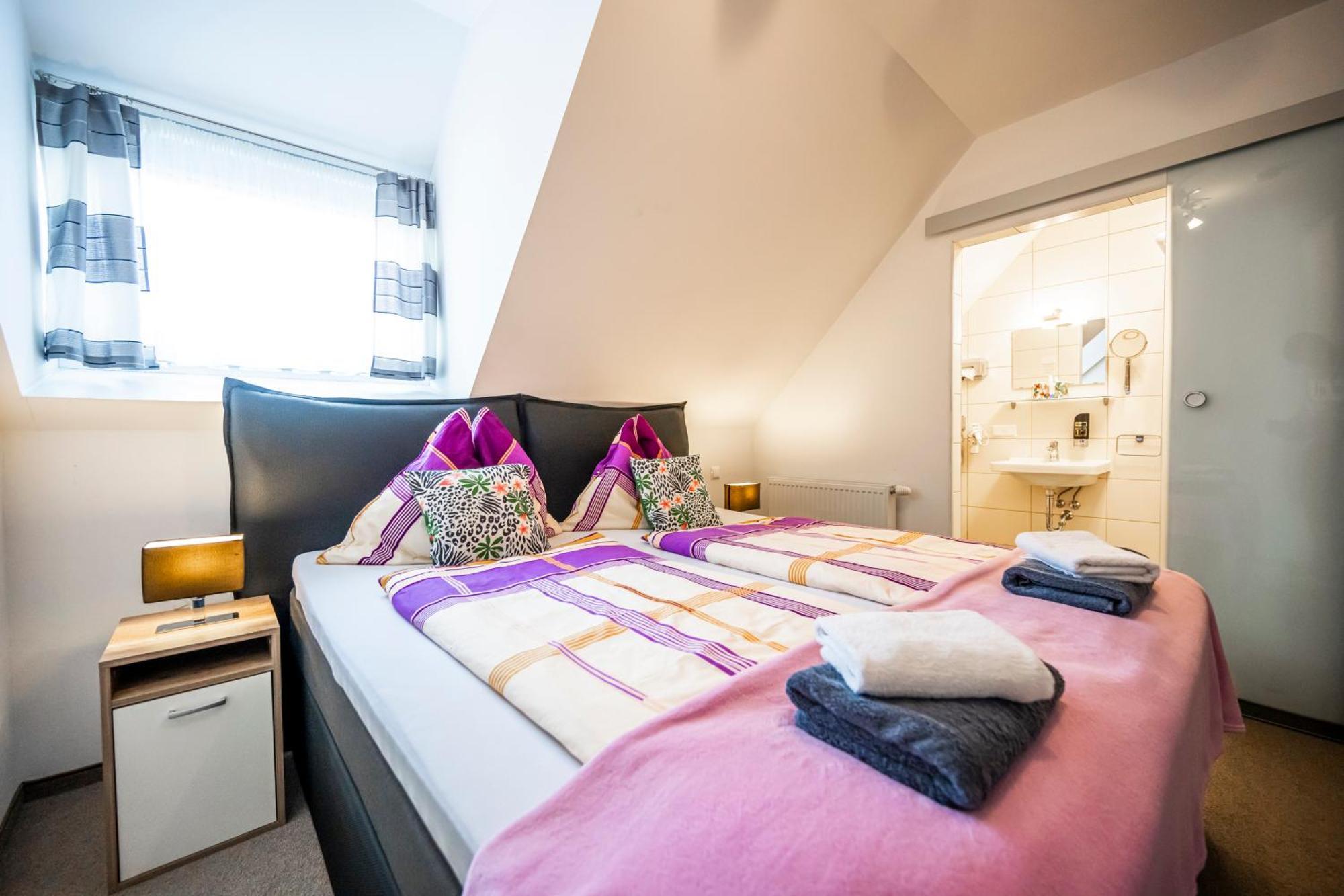 Die Schlafstube - Bed & Breakfast ツェルトベク エクステリア 写真